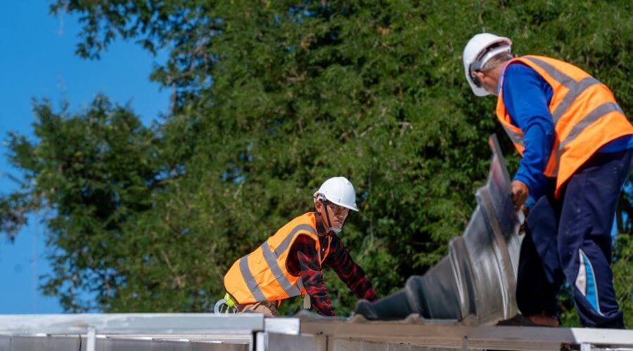 Professional Flat Roofing Installation in Wideman, AR